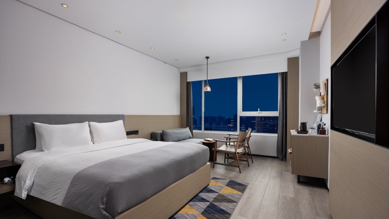 Photo of Bedroom in Xining City Centre