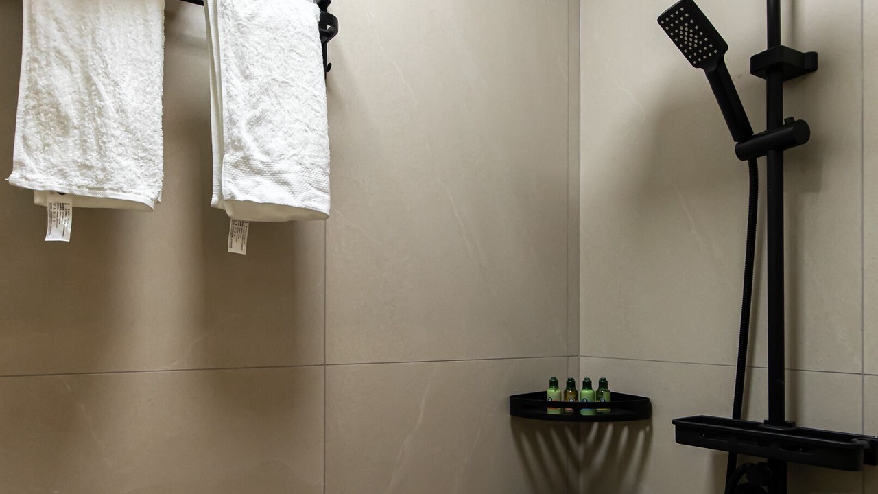 Photo of Bathroom in Jinping Qu