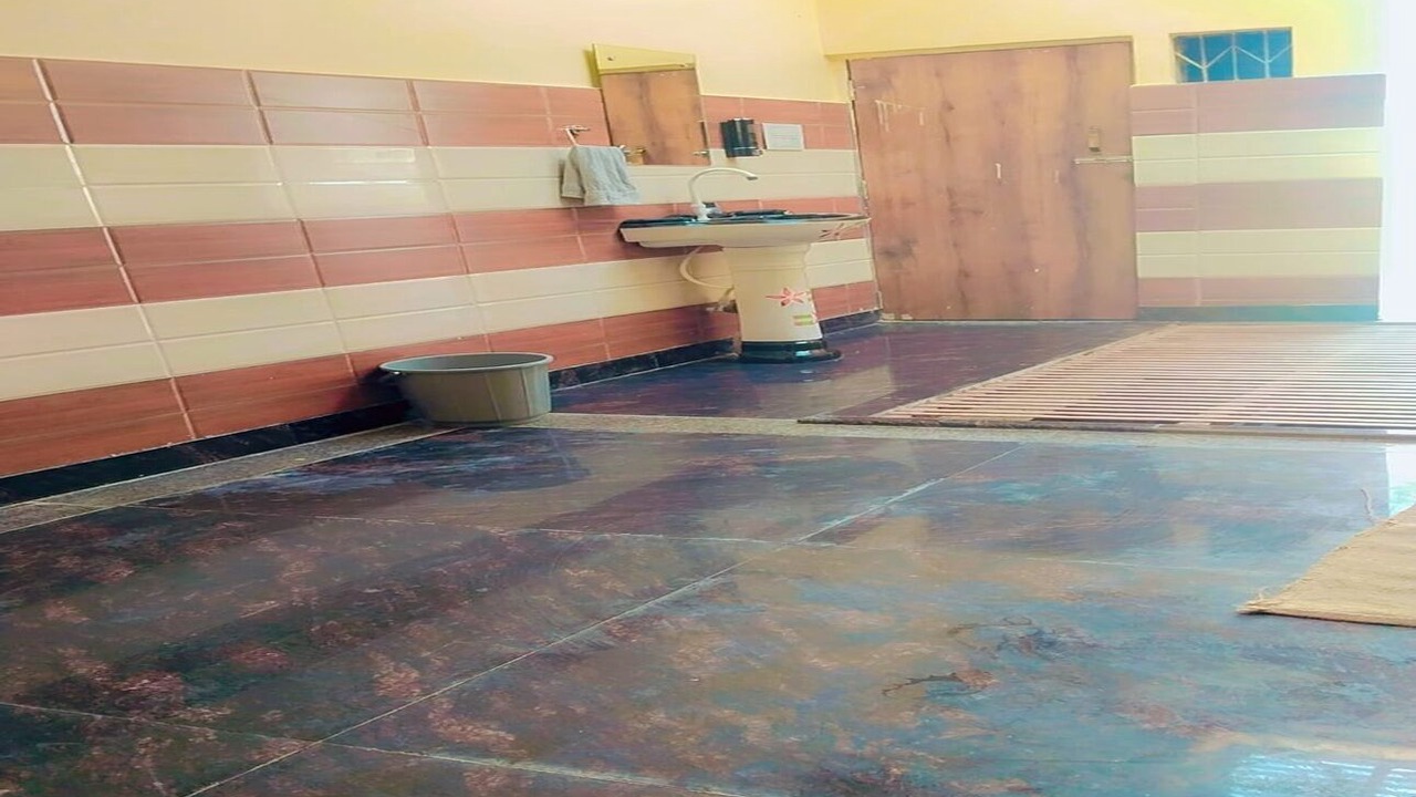 Photo of Bathroom in Agra