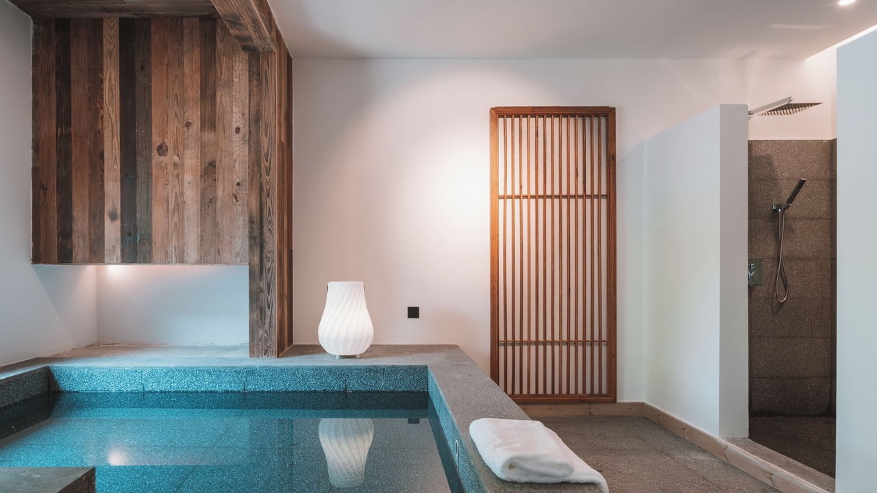 Photo of Bedroom in Emeishan