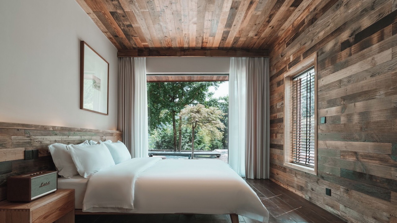 Photo of Bedroom in Emeishan