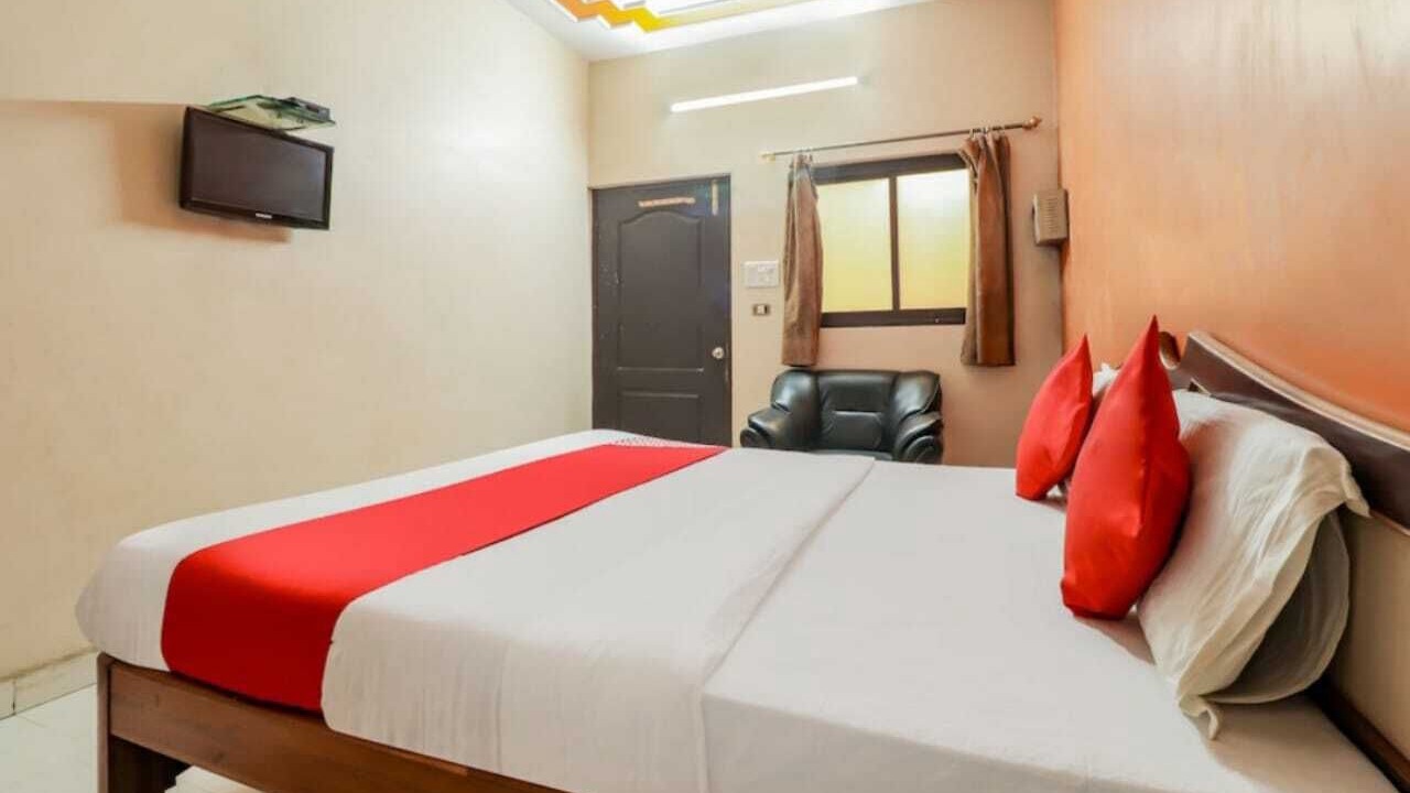 Photo of Bedroom in Charbagh