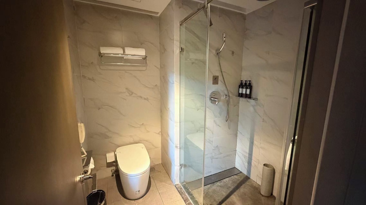 Photo of Bathroom in Laoshan
