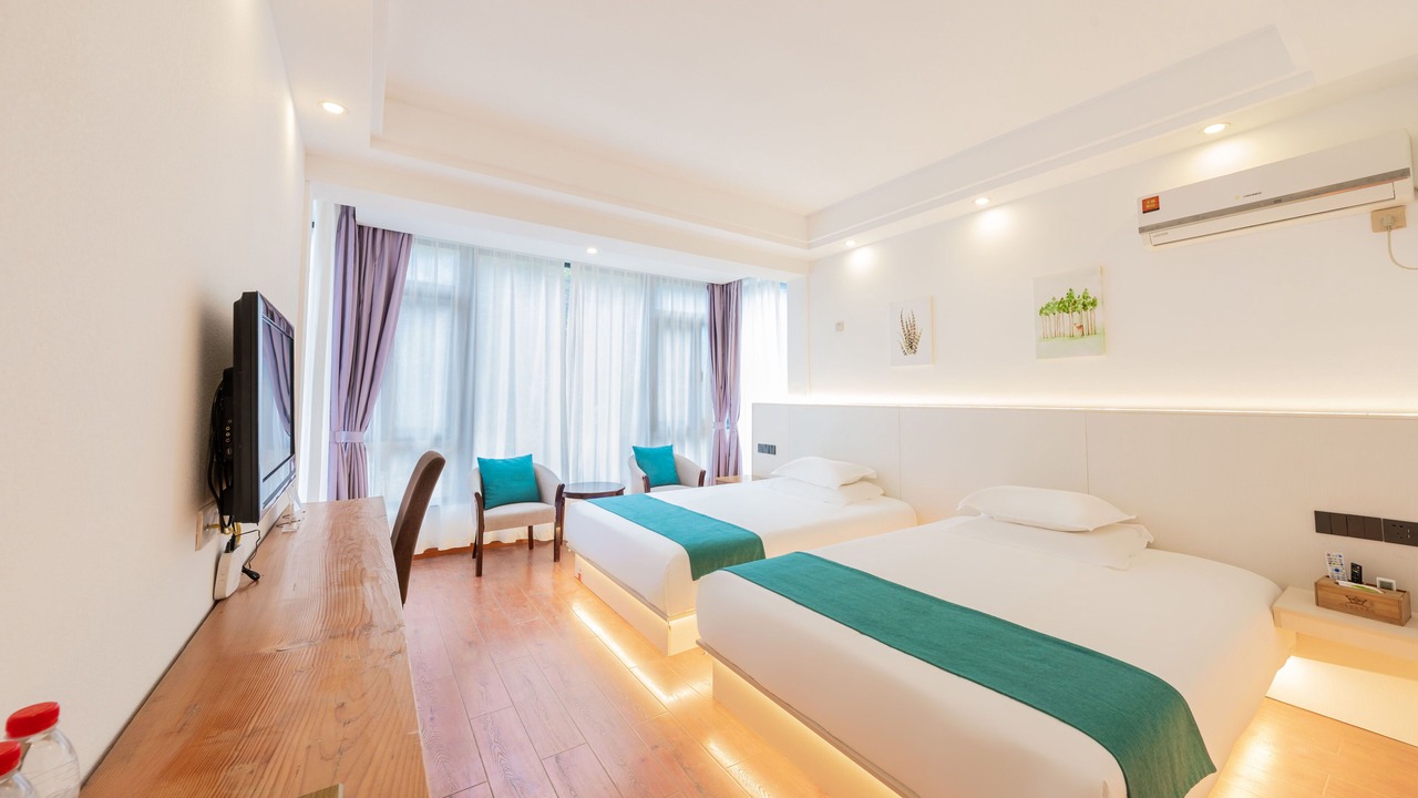 Photo of Bedroom in Tonglu County