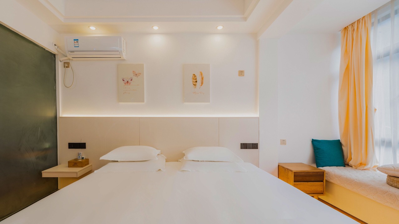 Photo of Bedroom in Tonglu County