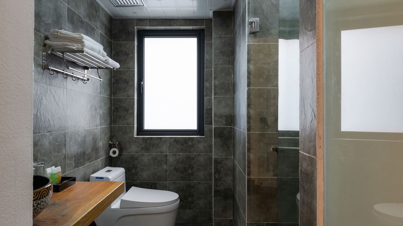 Photo of Bathroom in Tonglu County