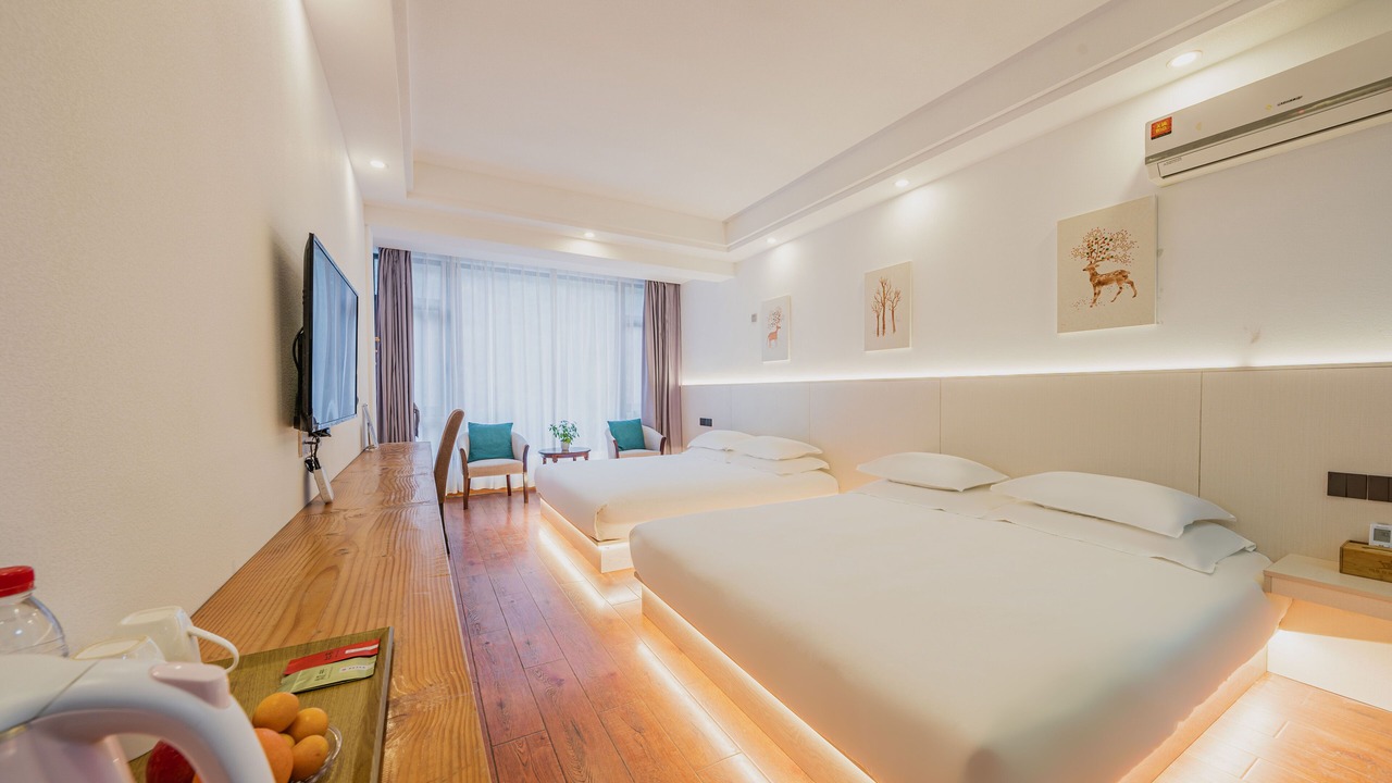 Photo of Bedroom in Tonglu County