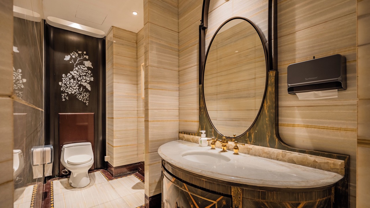 Photo of Bathroom in Jing'an