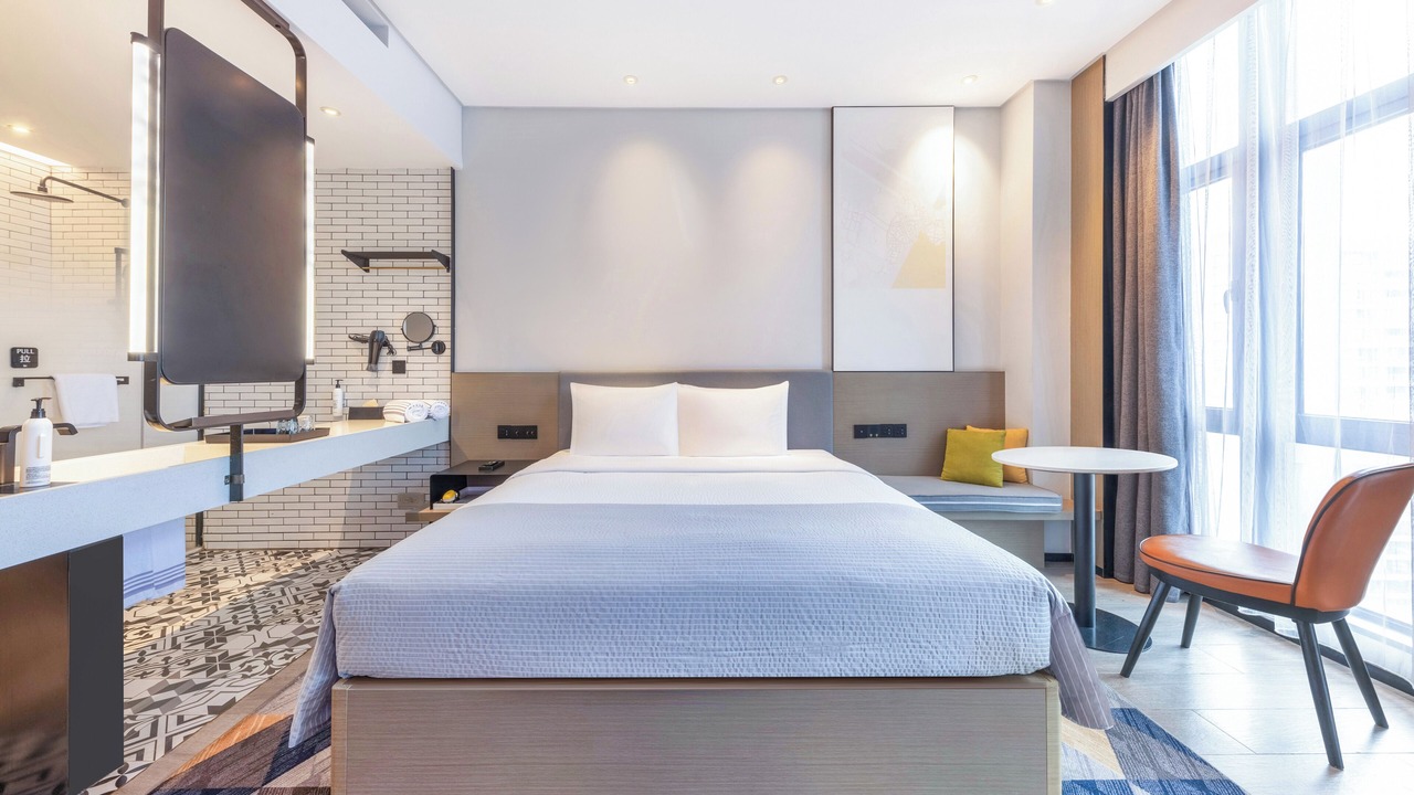 Photo of Bedroom in Jiulonghu Administration Office
