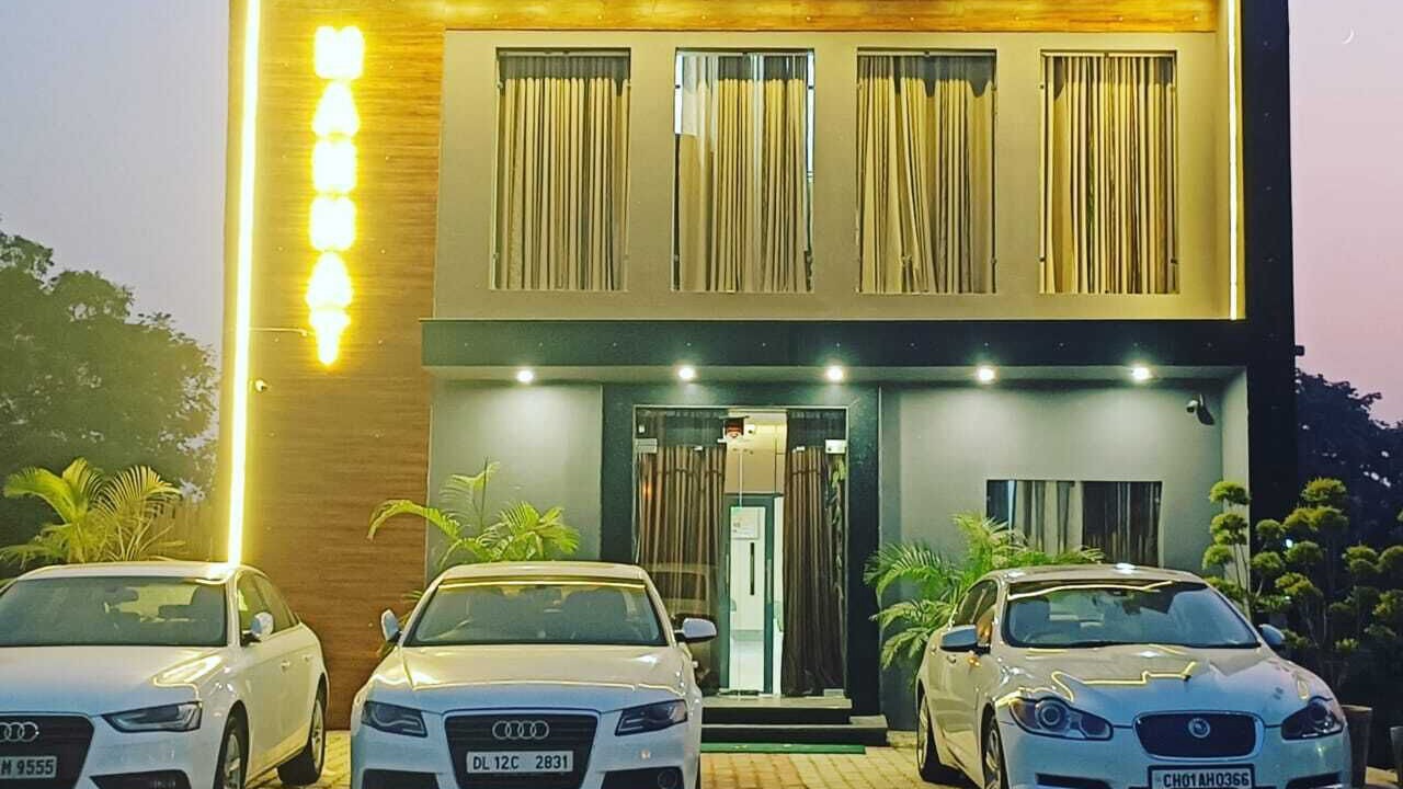 Photo of Outdoor in Bulandshahr