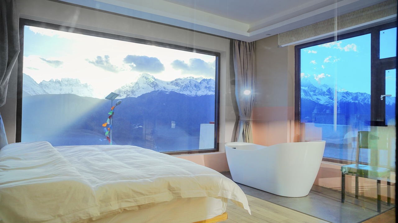 Photo of Bedroom in Deqen County