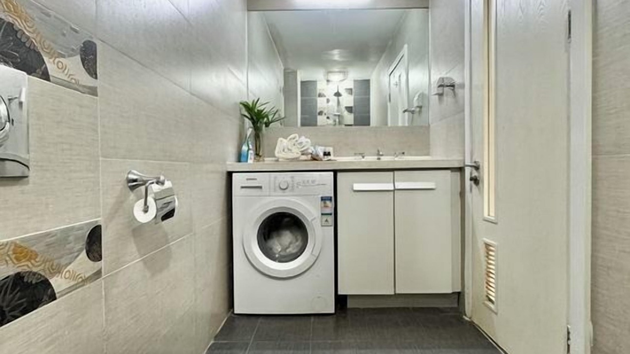 Photo of Bathroom in Jinsong Panjiayuan