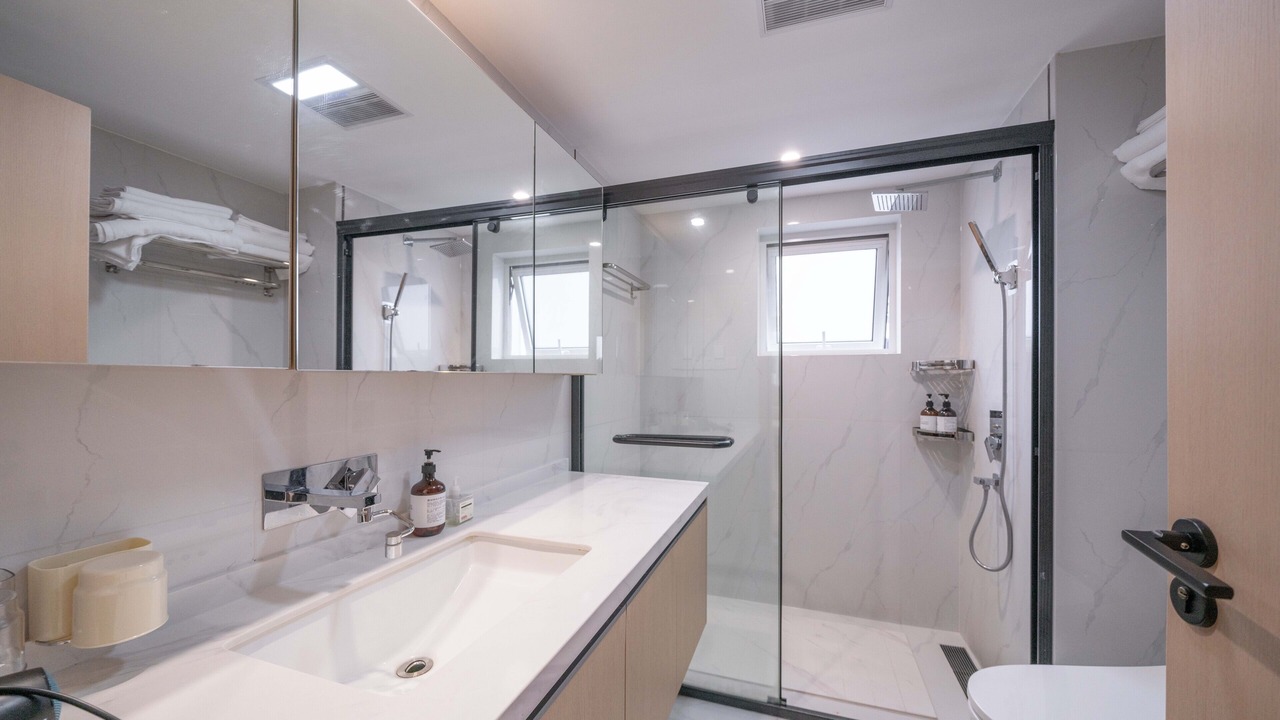 Photo of Bathroom in Downtown Shanghai