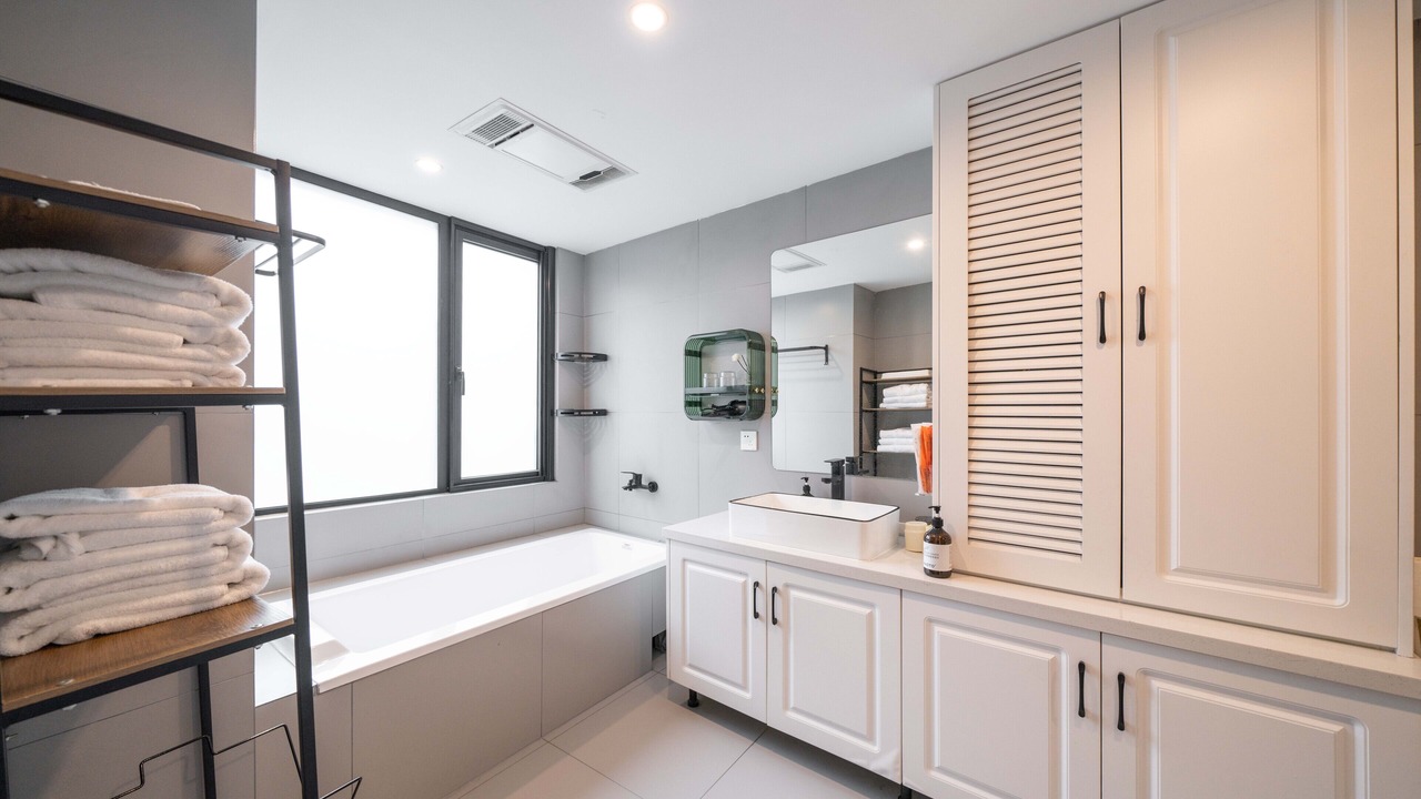 Photo of Bathroom in Downtown Shanghai