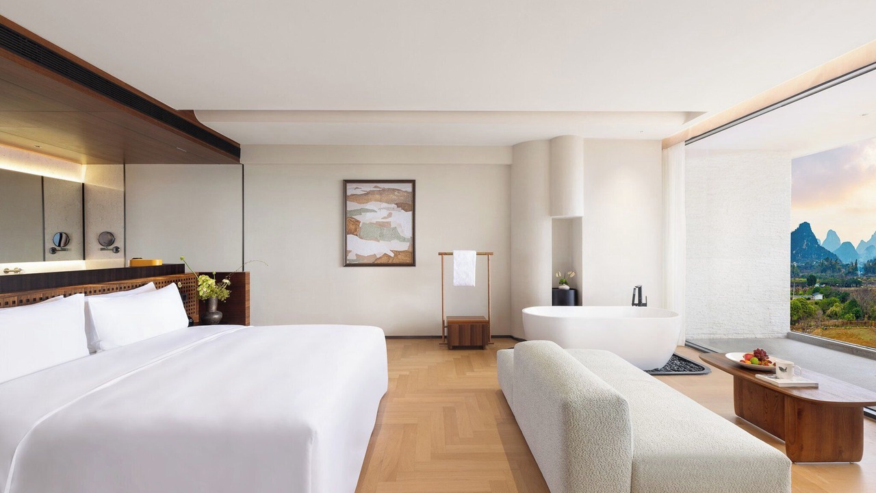 Photo of Bedroom in Ten Mile Gallery