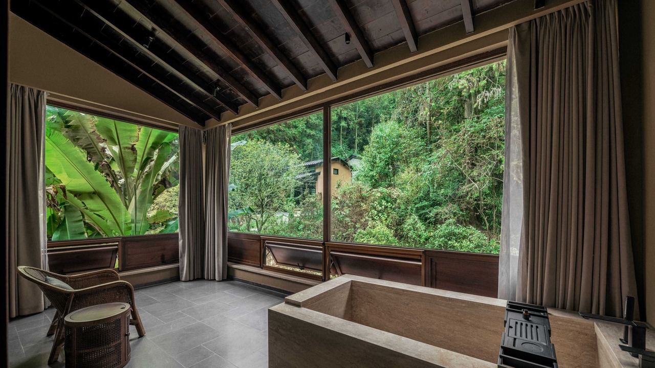 Photo of Bathroom in Changjiang County
