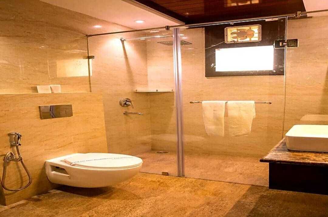 Photo of Bathroom in Taj Ganj