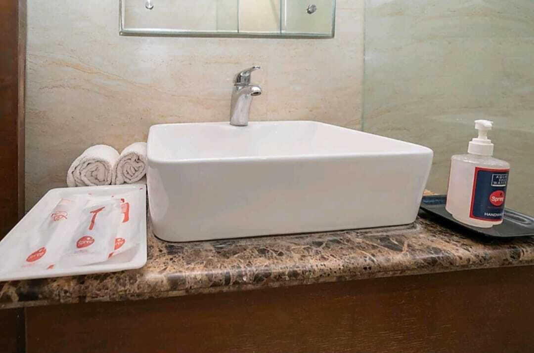 Photo of Bathroom in Taj Ganj
