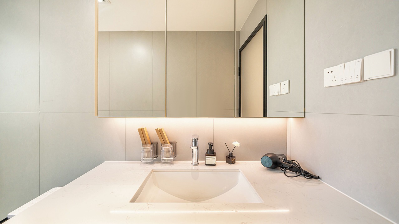 Photo of Bathroom in Downtown Shanghai