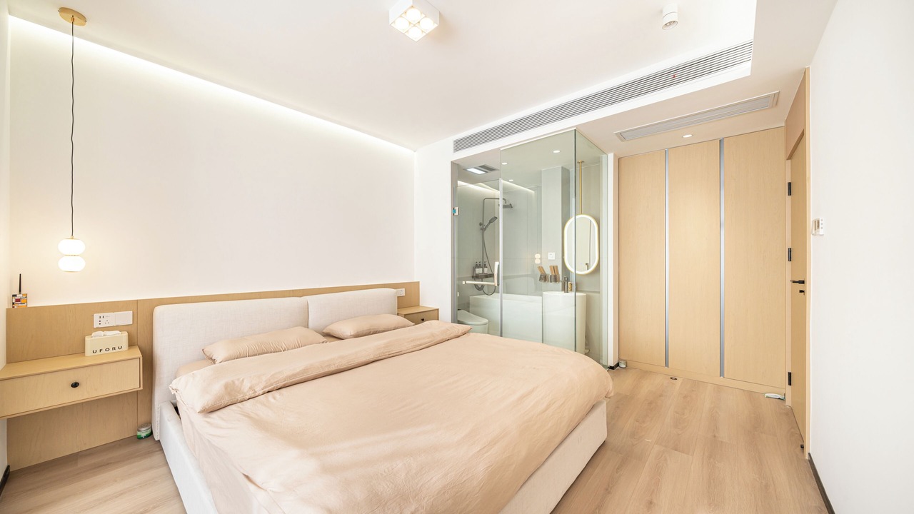 Photo of Bathroom in Downtown Shanghai