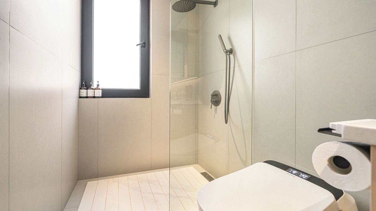Photo of Bathroom in Downtown Shanghai