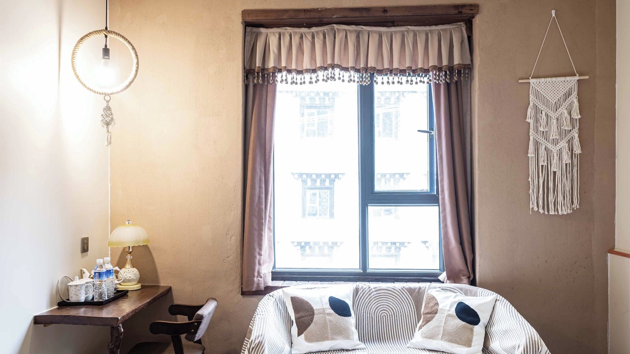 Photo of Bedroom in Daocheng