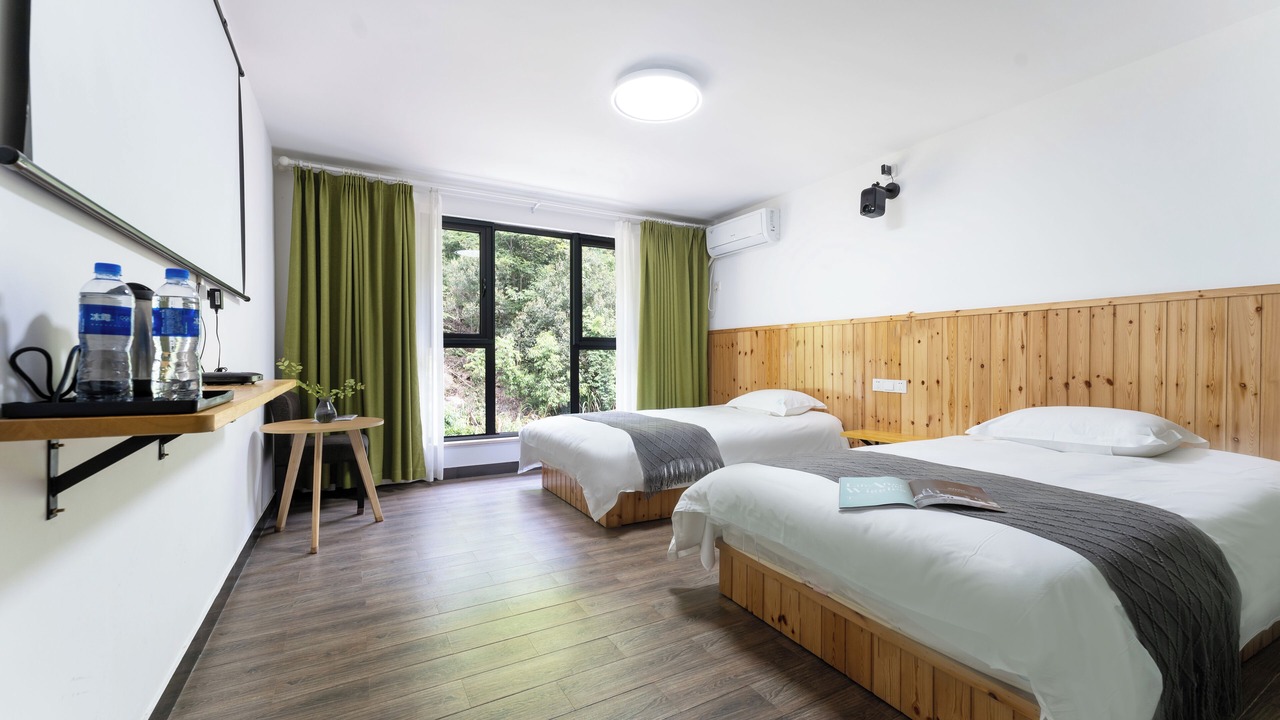 Photo of Bedroom in Tonglu County
