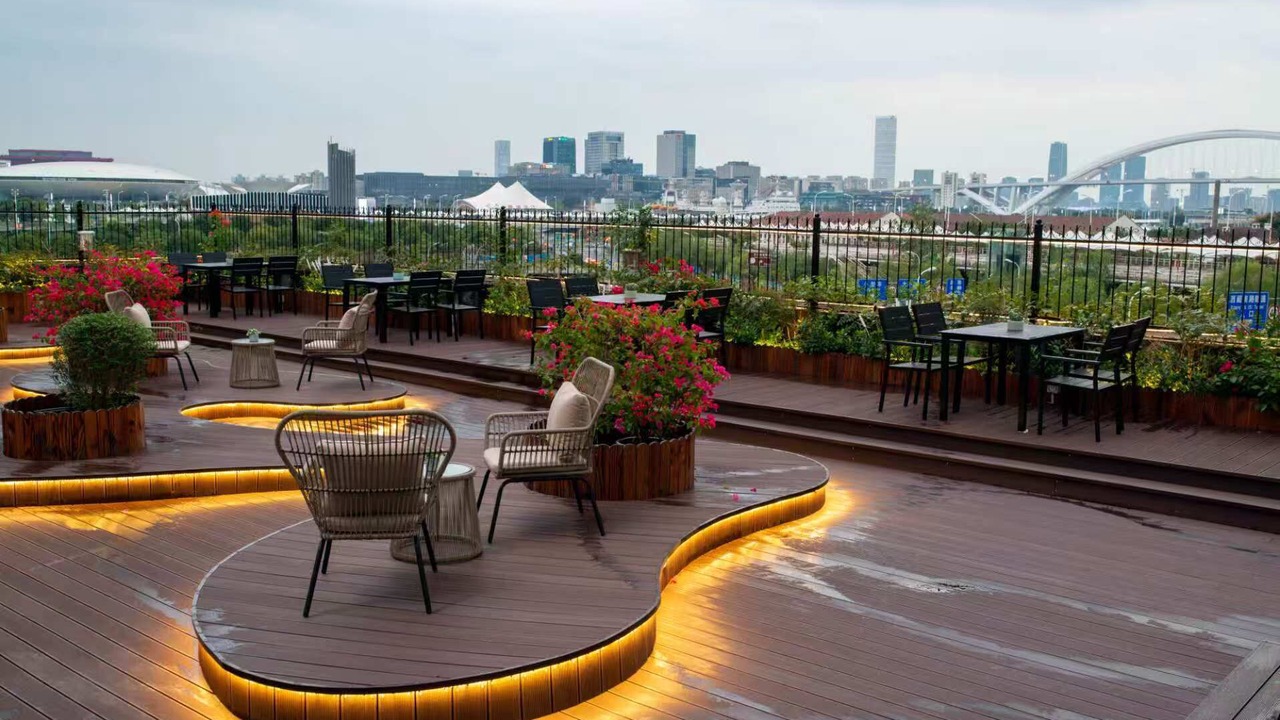 Photo of Patio Balcony in Huangpu