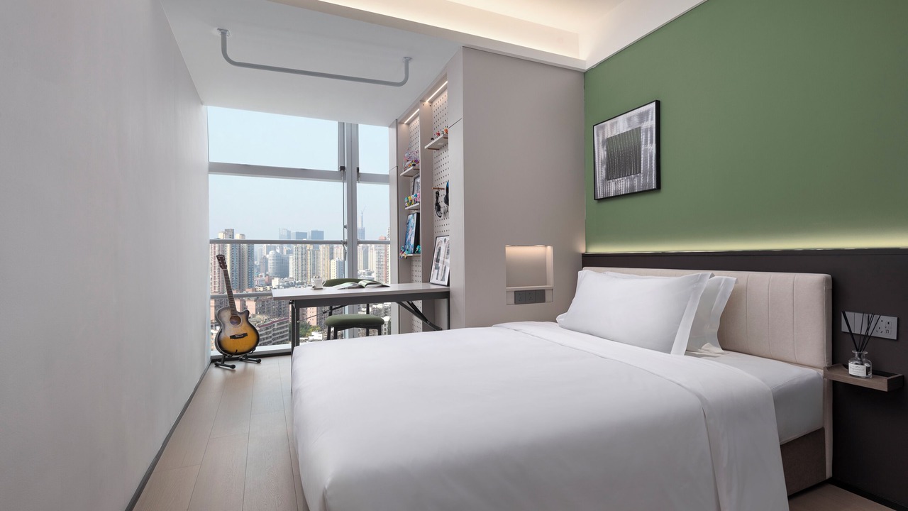 Photo of Bedroom in Luohu