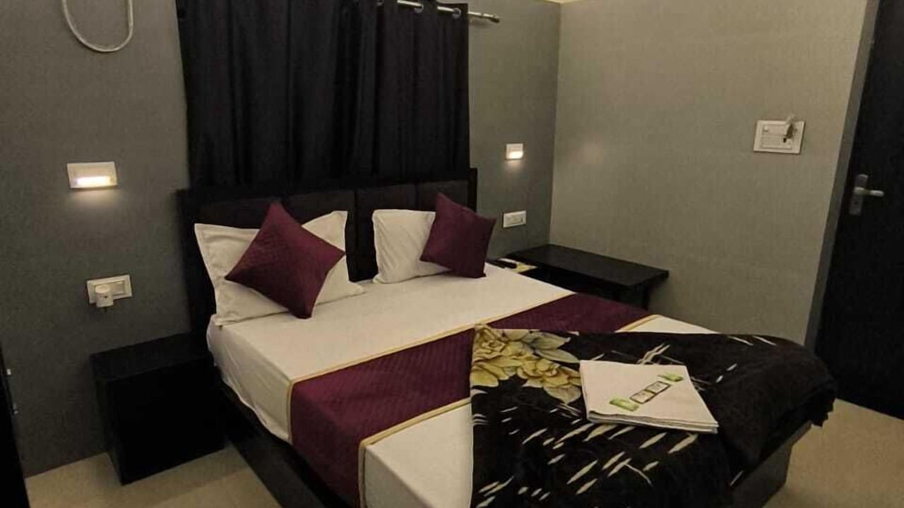 Photo of Bedroom in Agra