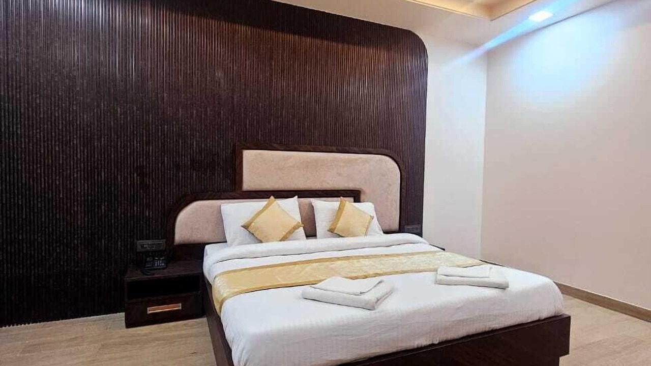 Photo of Bedroom in Mathura