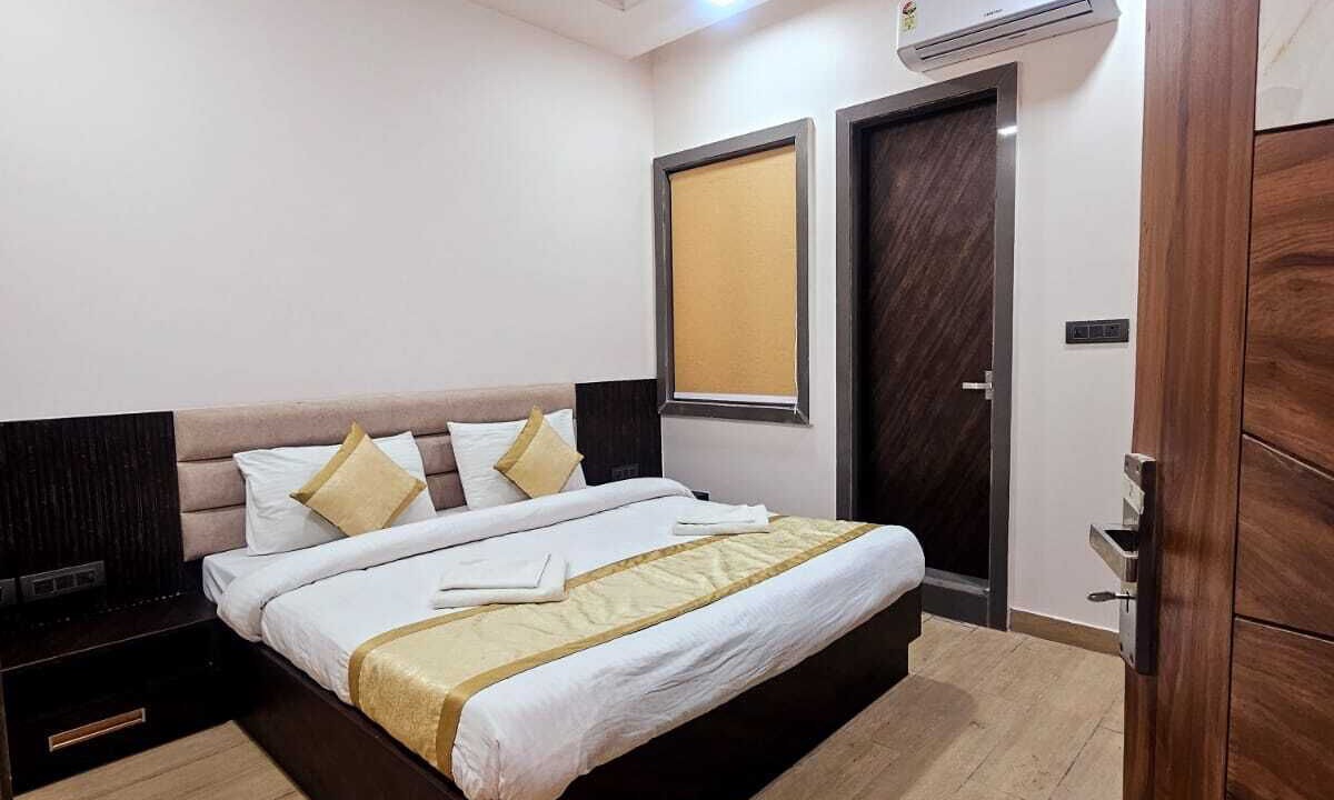Photo of Bedroom in Mathura