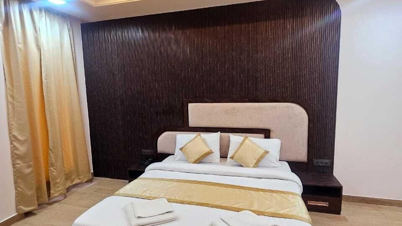 Photo of Bedroom in Mathura