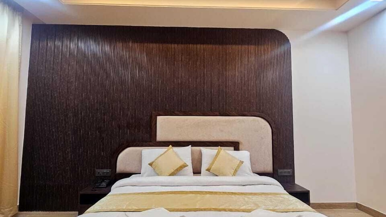 Photo of Bedroom in Mathura