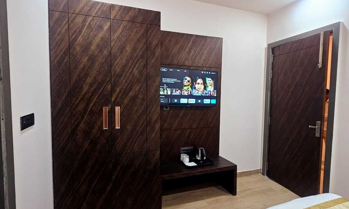 Photo of Bedroom in Mathura