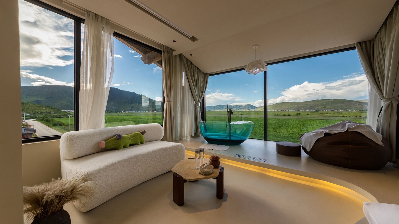 Photo of Bedroom in Shangri-La
