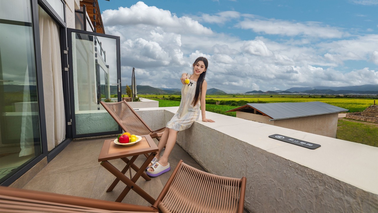 Photo of Bedroom in Shangri-La