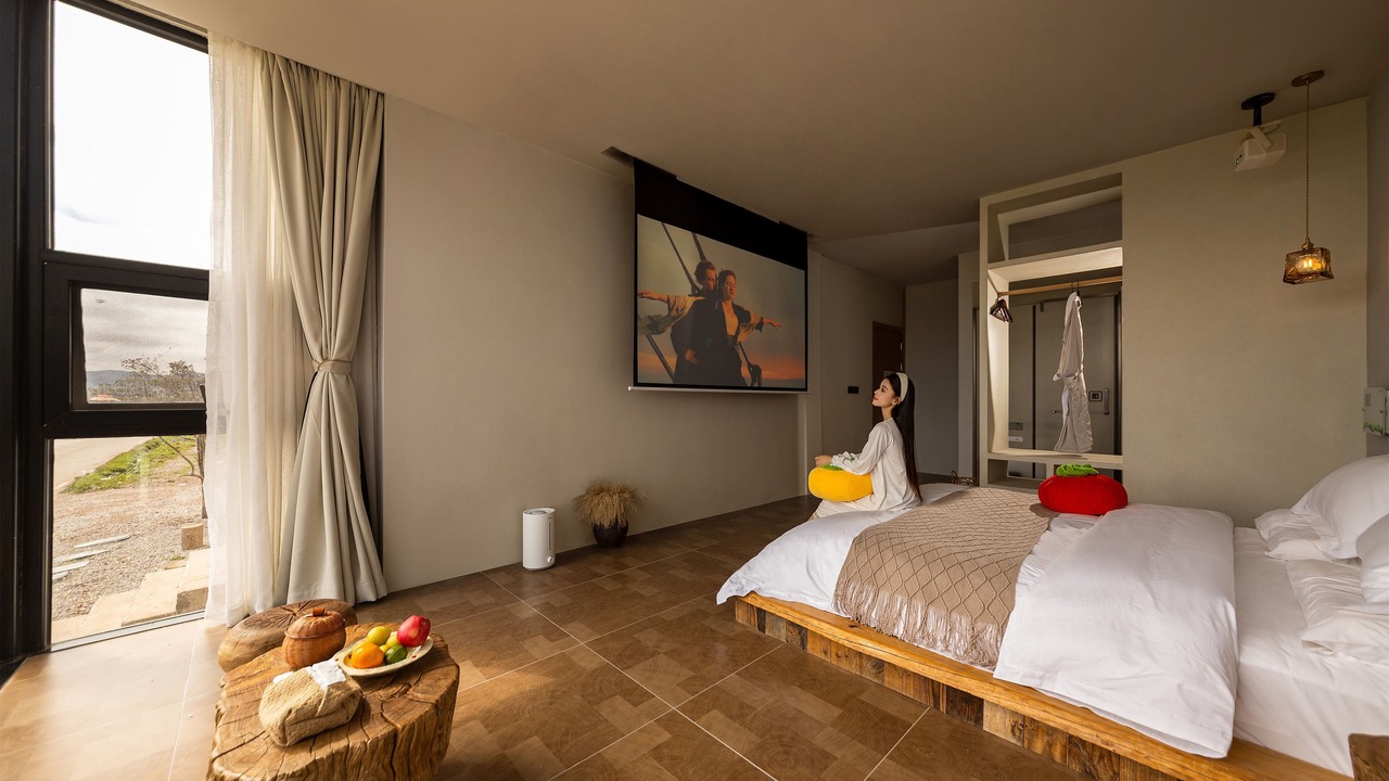 Photo of Bedroom in Shangri-La