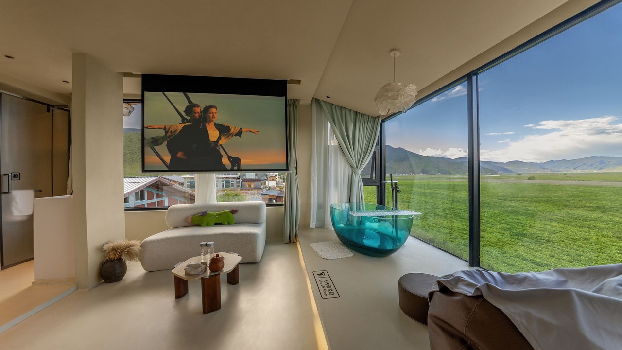 Photo of Bedroom in Shangri-La