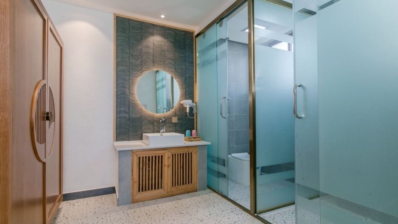 Photo of Bathroom in Shangri-La