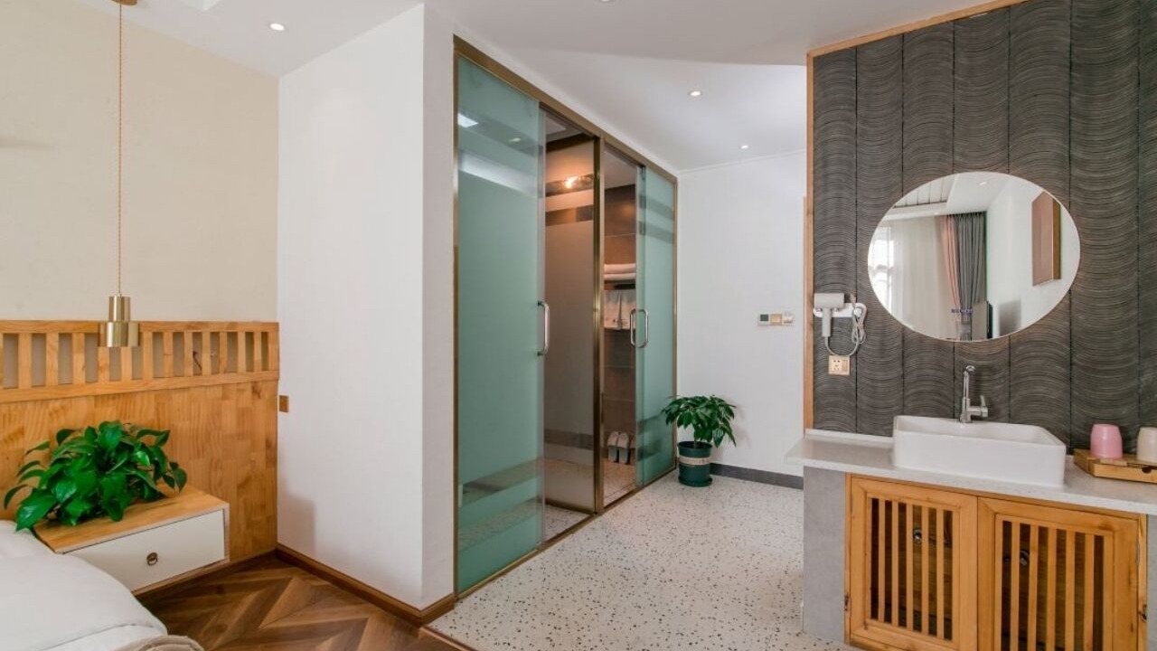 Photo of Bathroom in Shangri-La