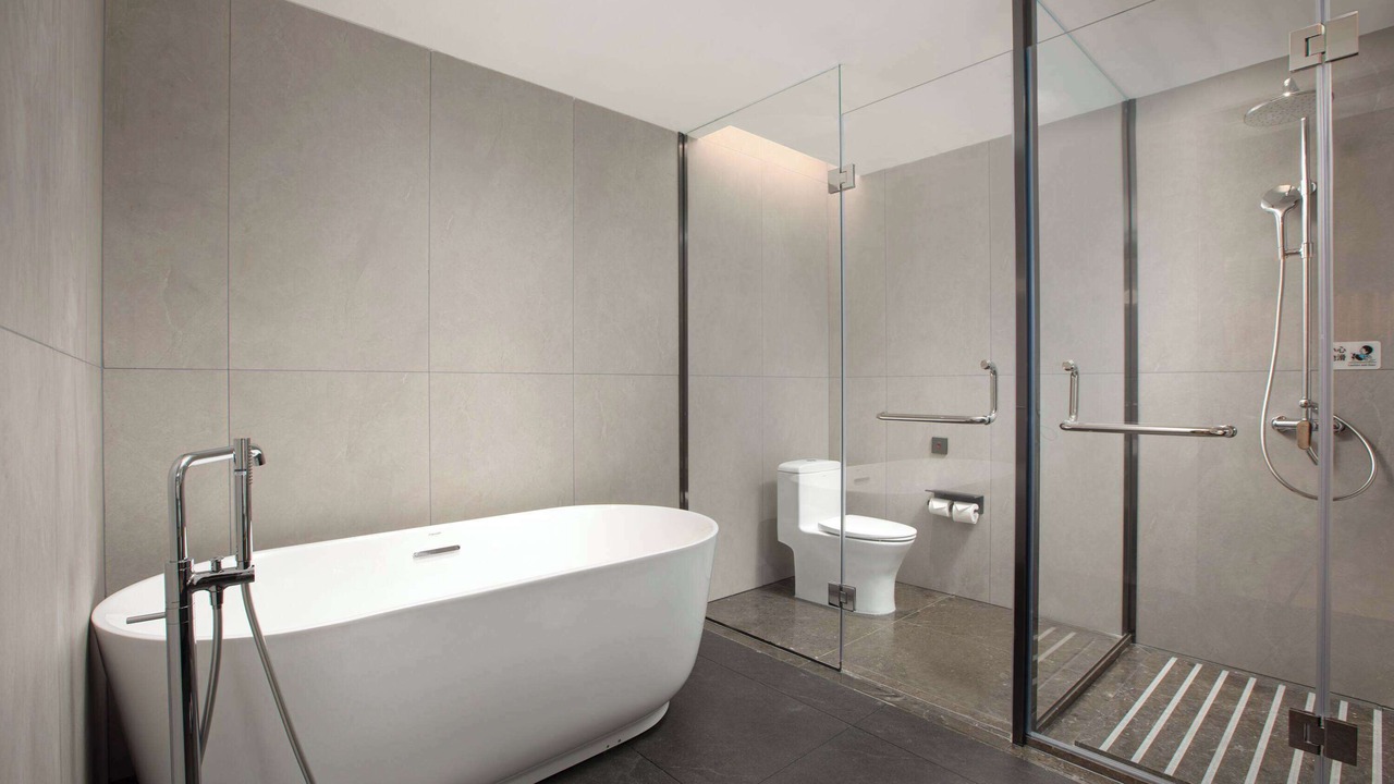 Photo of Bathroom in Liannan County