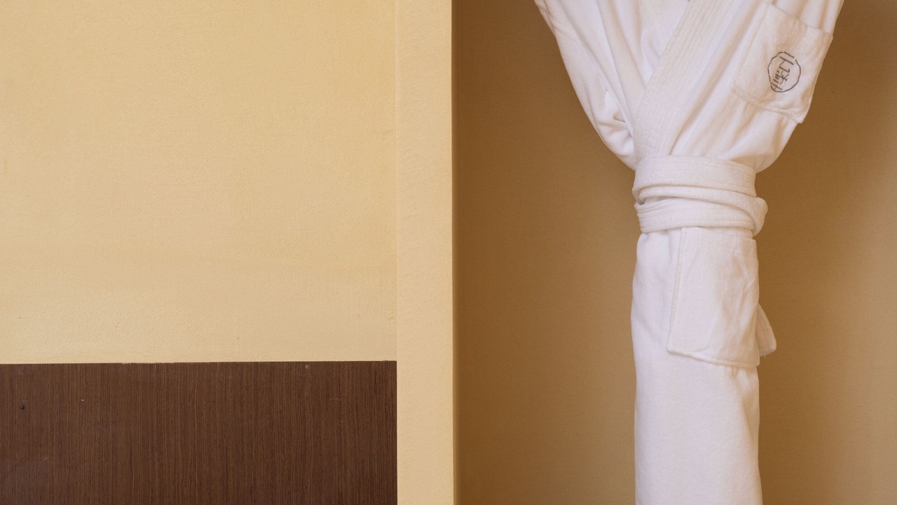Photo of Bedroom in Shangri-La