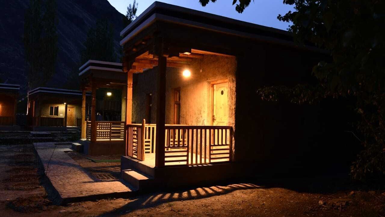 Photo of Outdoor in Hunder