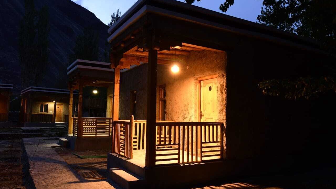 Photo of Outdoor in Hunder