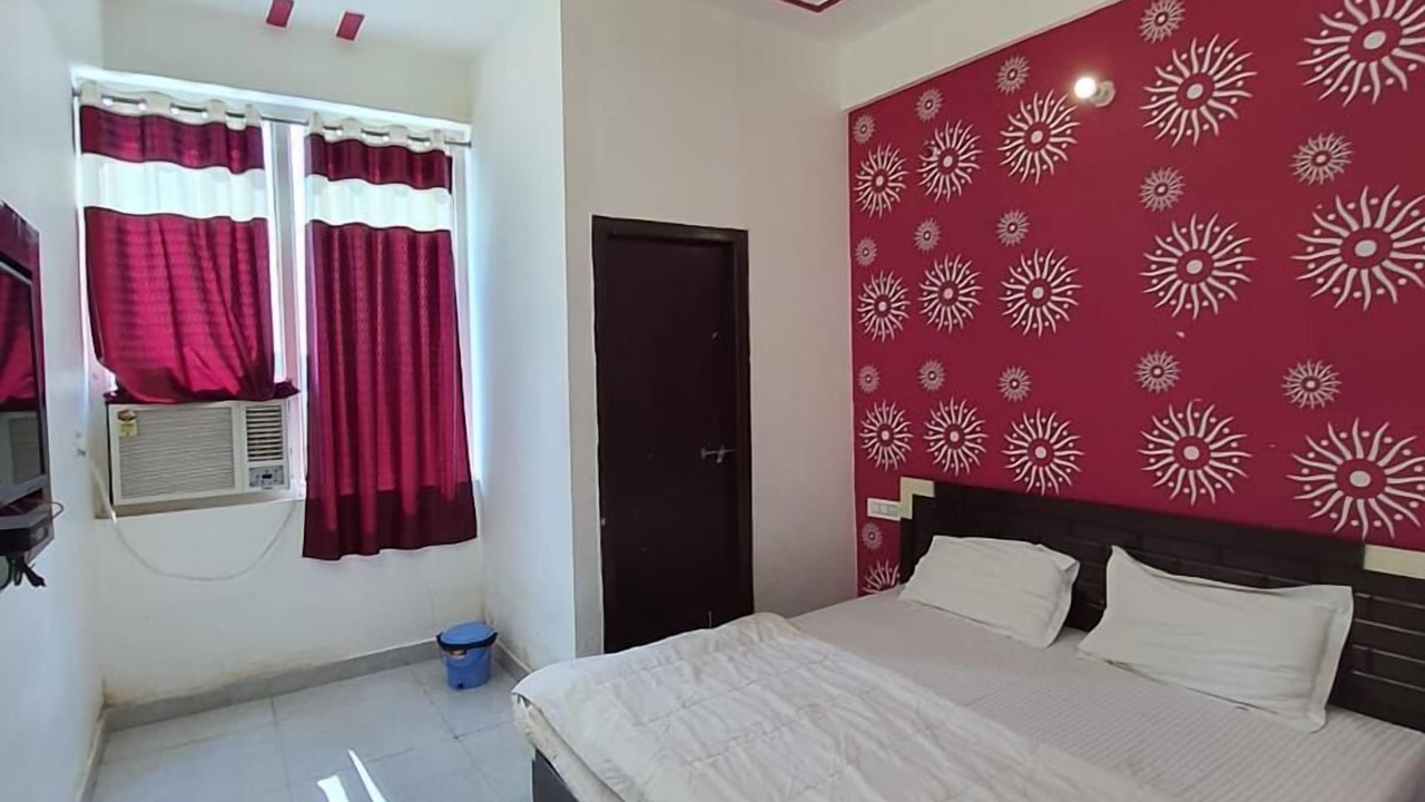 Photo of Bedroom in Aligarh