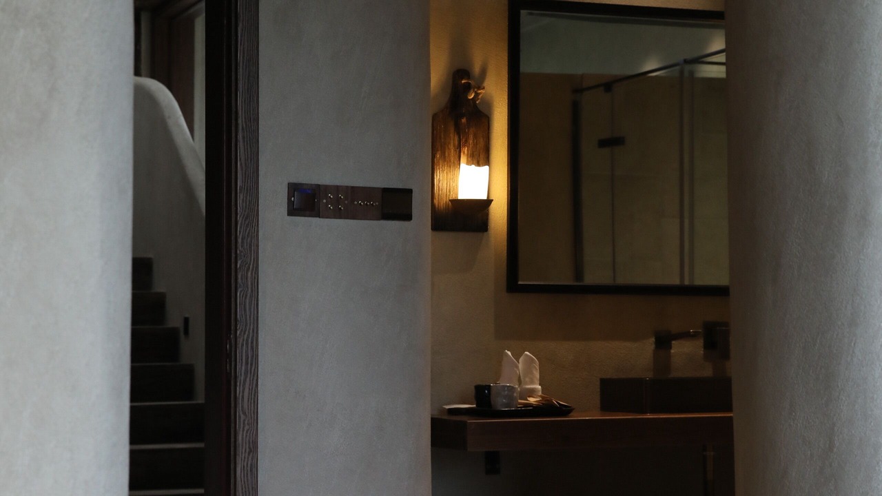 Photo of Bedroom in Shangri-La