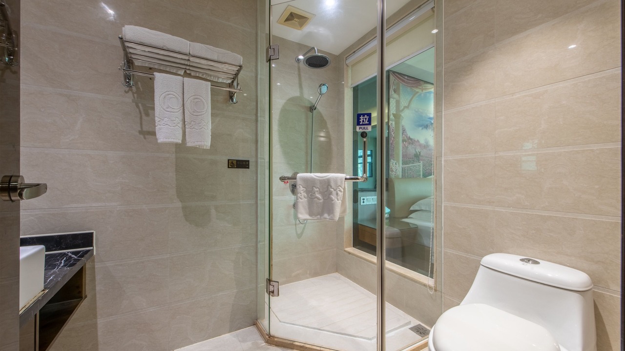 Photo of Bathroom in Huadu
