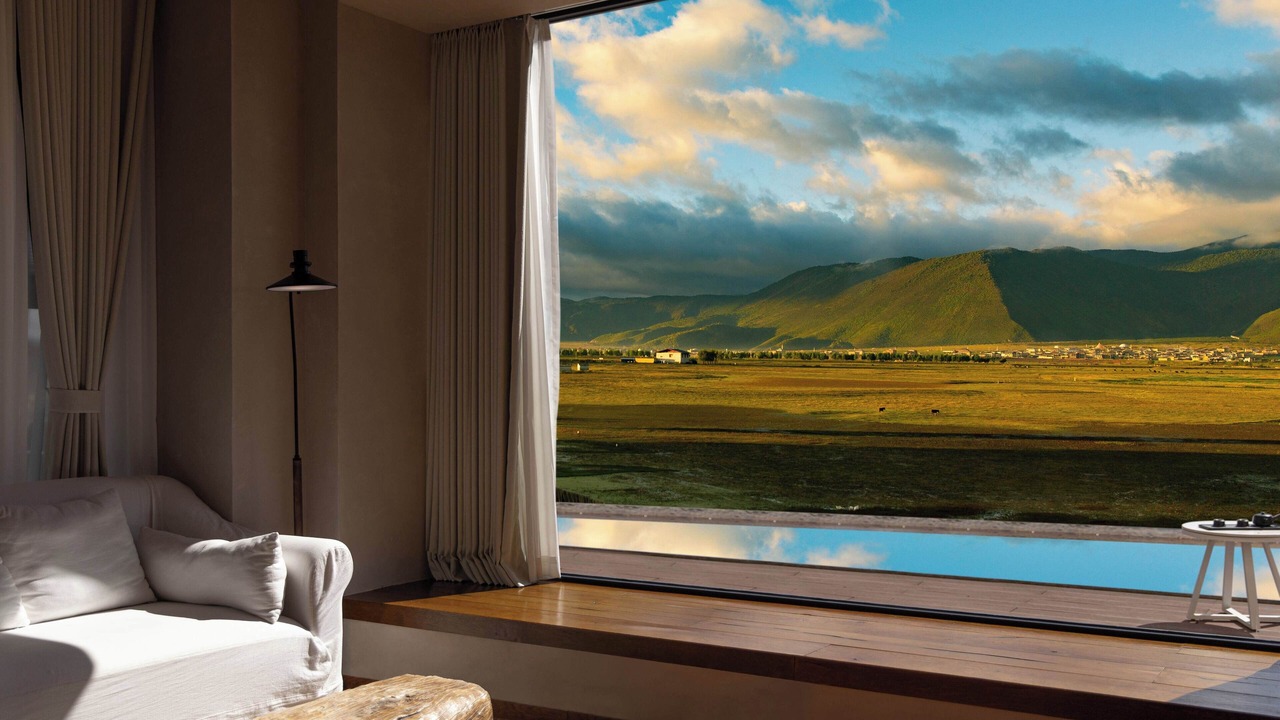Photo of Bedroom in Shangri-La