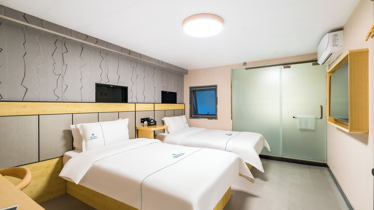 Photo of Bedroom in Middle Chaoyang